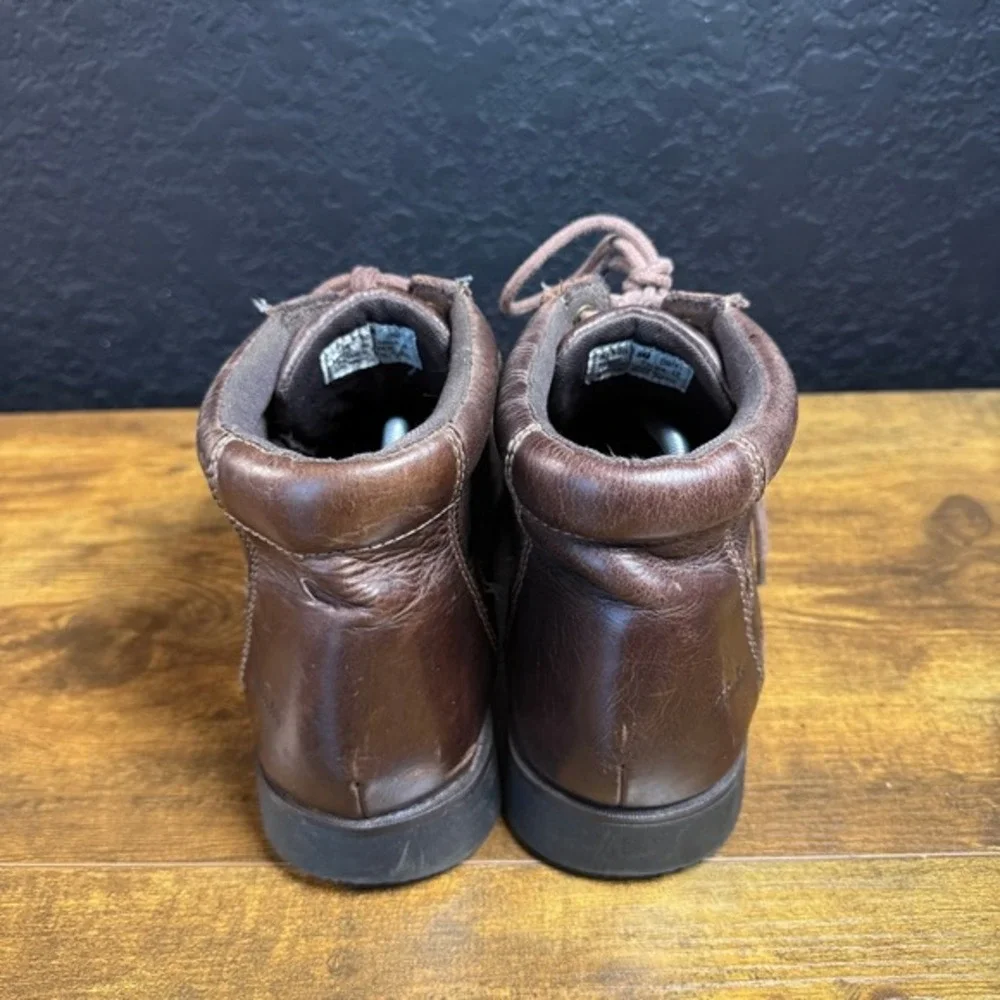 Clarks 33890 Brown Leather Moc Toe Chukka Ankle Boots Mens Size 10.5‎ M